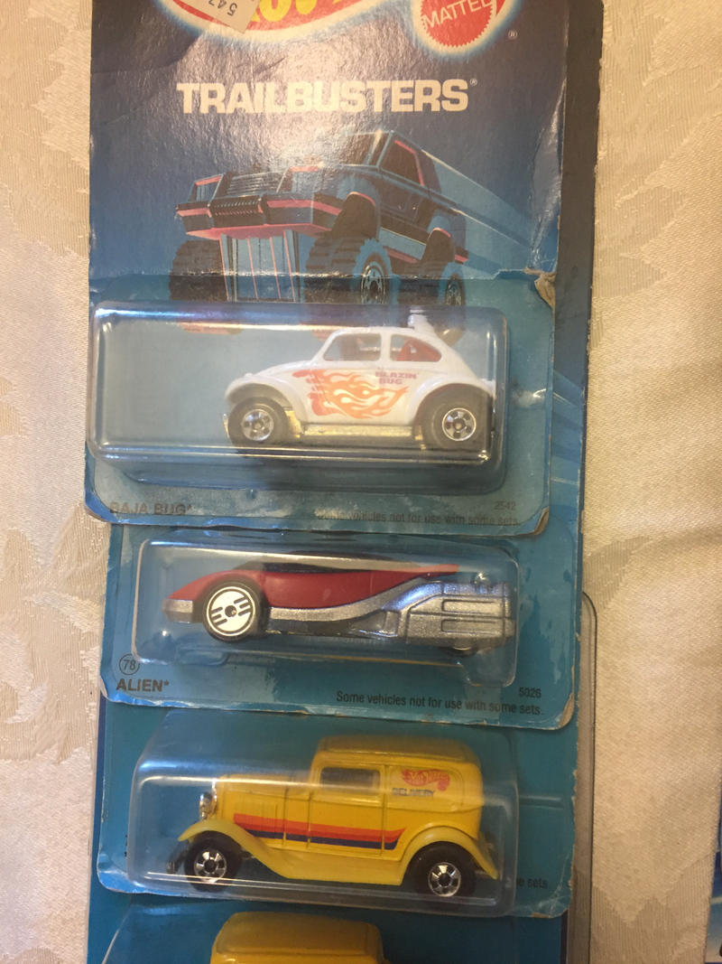 Illustration for article titled Colossal Die-Cast Collection - Box 67 - Whattaya Know, Hot Wheels!